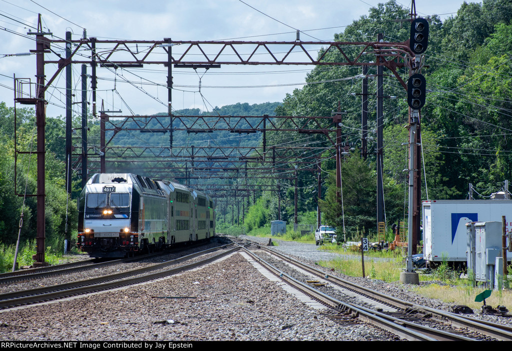 An inbound navigates the interlocking at Denville